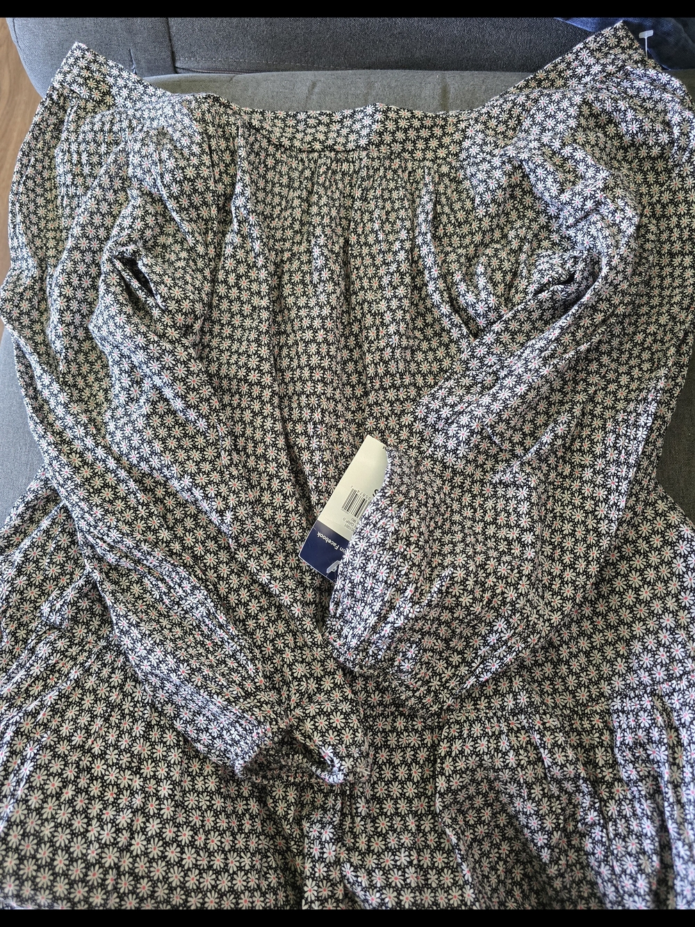 Chaps Black and White Floral Blouse with Pink Accents